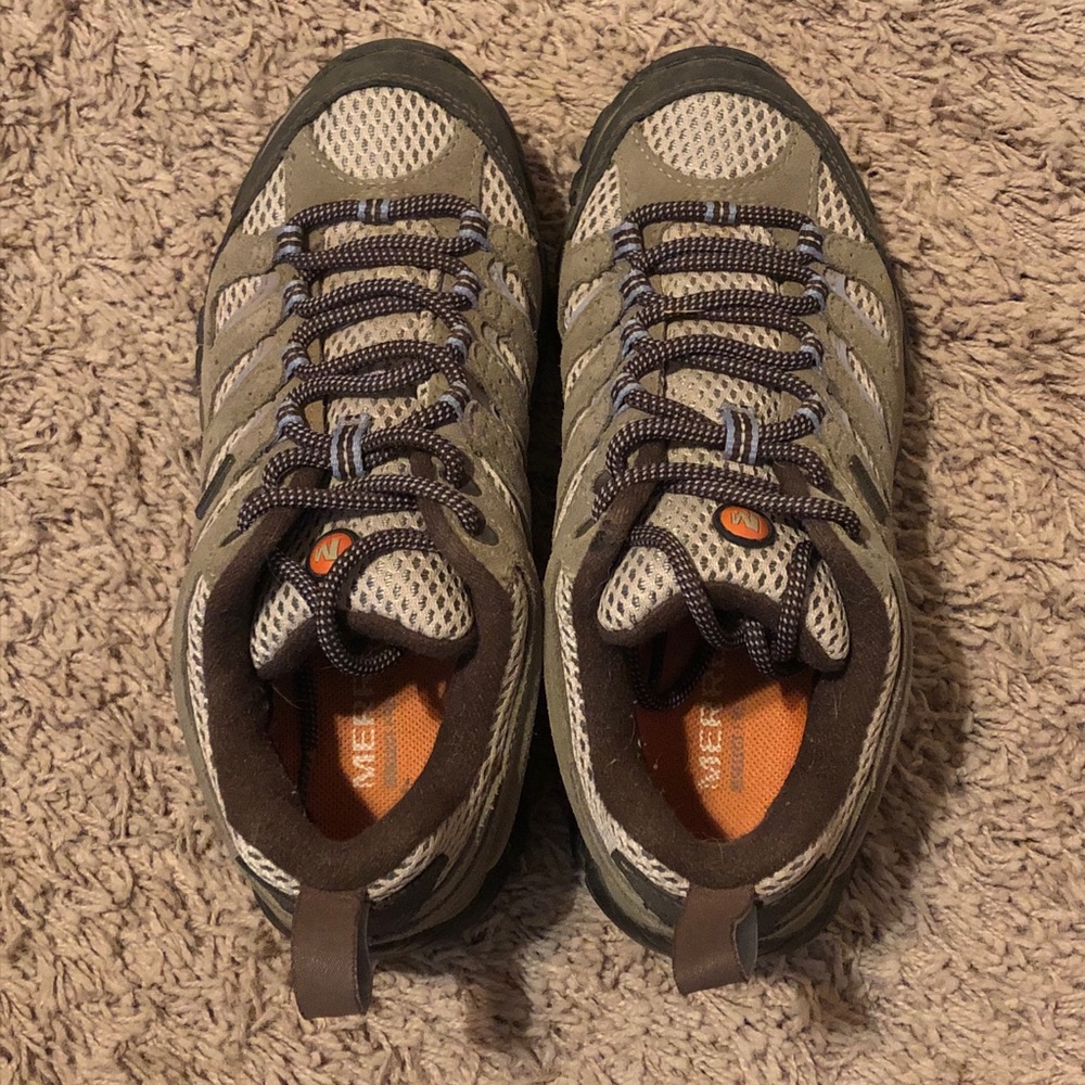 Merrell Women’s Hiking Shoes Size 6 - Picture 2 of 5